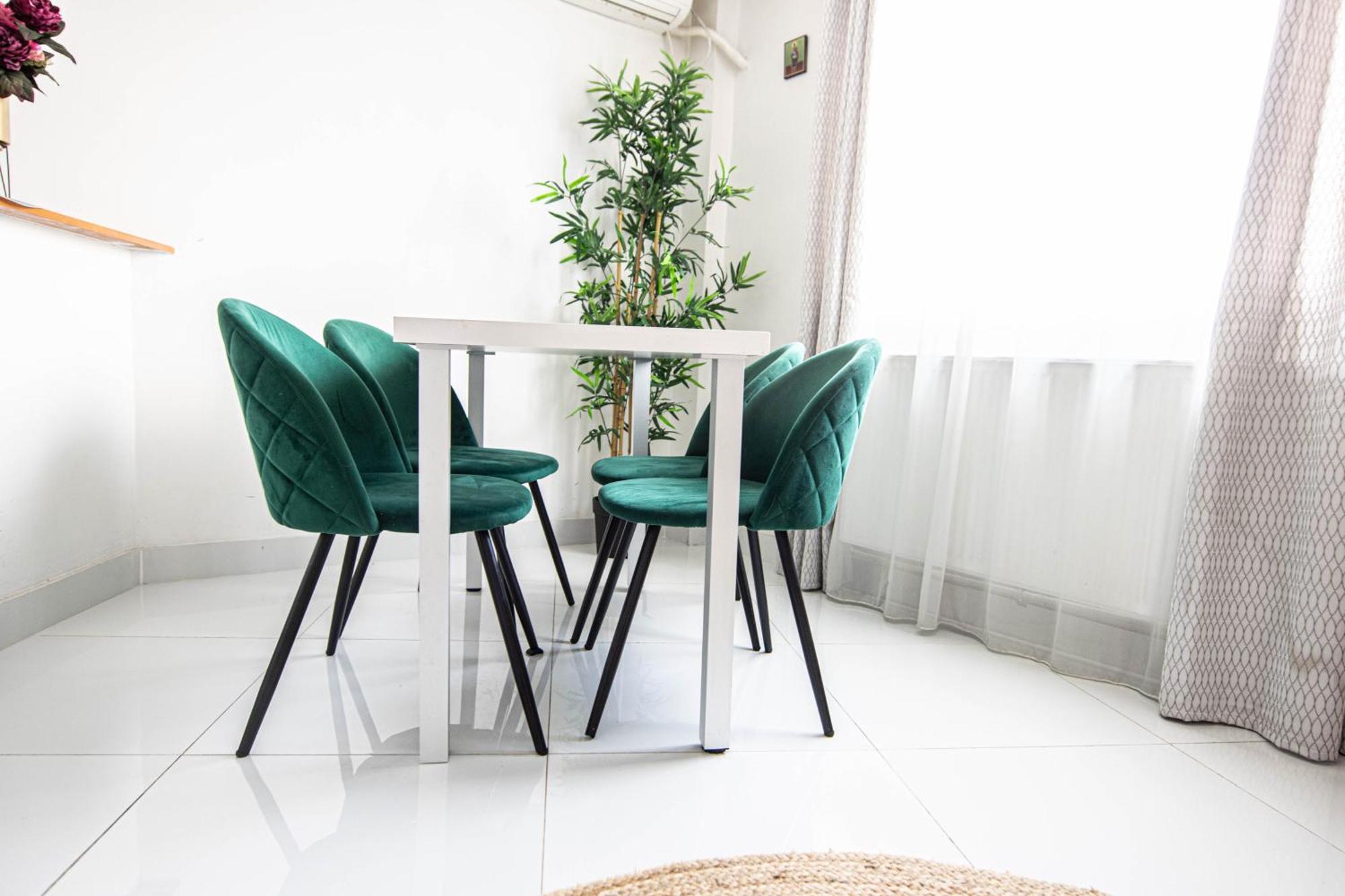 Apartament Near The Park Two Rooms Букурещ Екстериор снимка